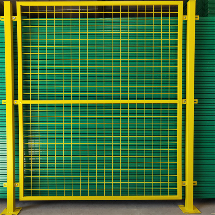 現(xiàn)貨批發(fā)車間隔離柵定制廠區(qū)倉庫隔離護欄網 設備安全防護圍欄網